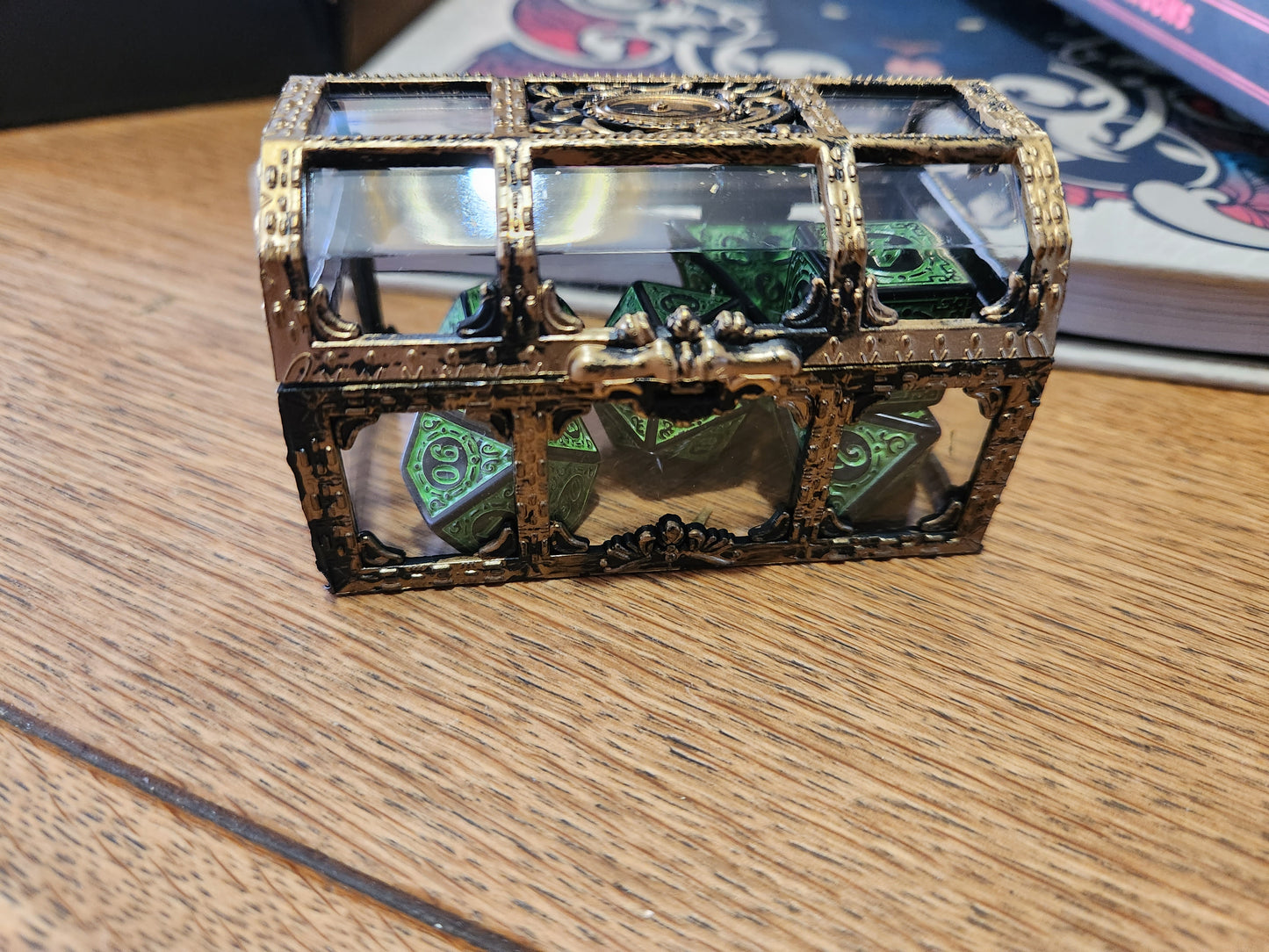 D&D Dice Set and Chest Dungeons and Dragons / DND Rpg Dice 7 Dice and Storage for Avid Gamers