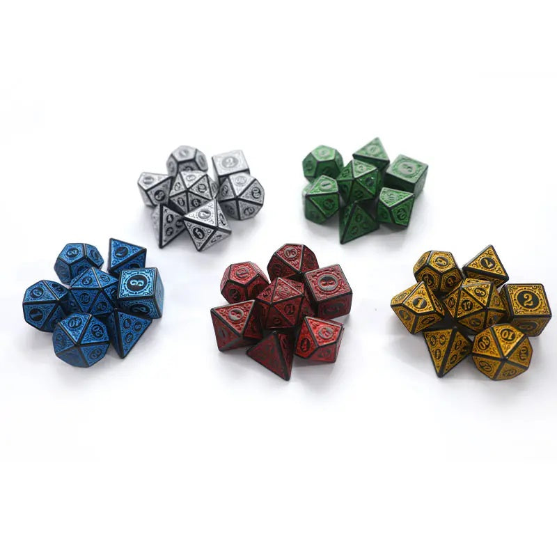 D&D Dice Set and Chest Dungeons and Dragons / DND Rpg Dice 7 Dice and Storage for Avid Gamers