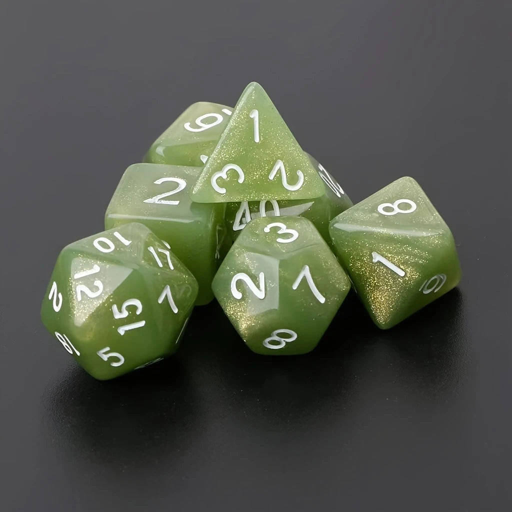 D&D Premium Dice Set and Chest Dungeons and Dragons / DND Rpg Dice 7 Dice and Storage for Avid Gamers